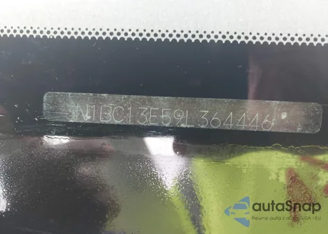 2009 Nissan Versa 1.8S z USA, uszkodzony, nr VIN 3N1BC13E59L364446